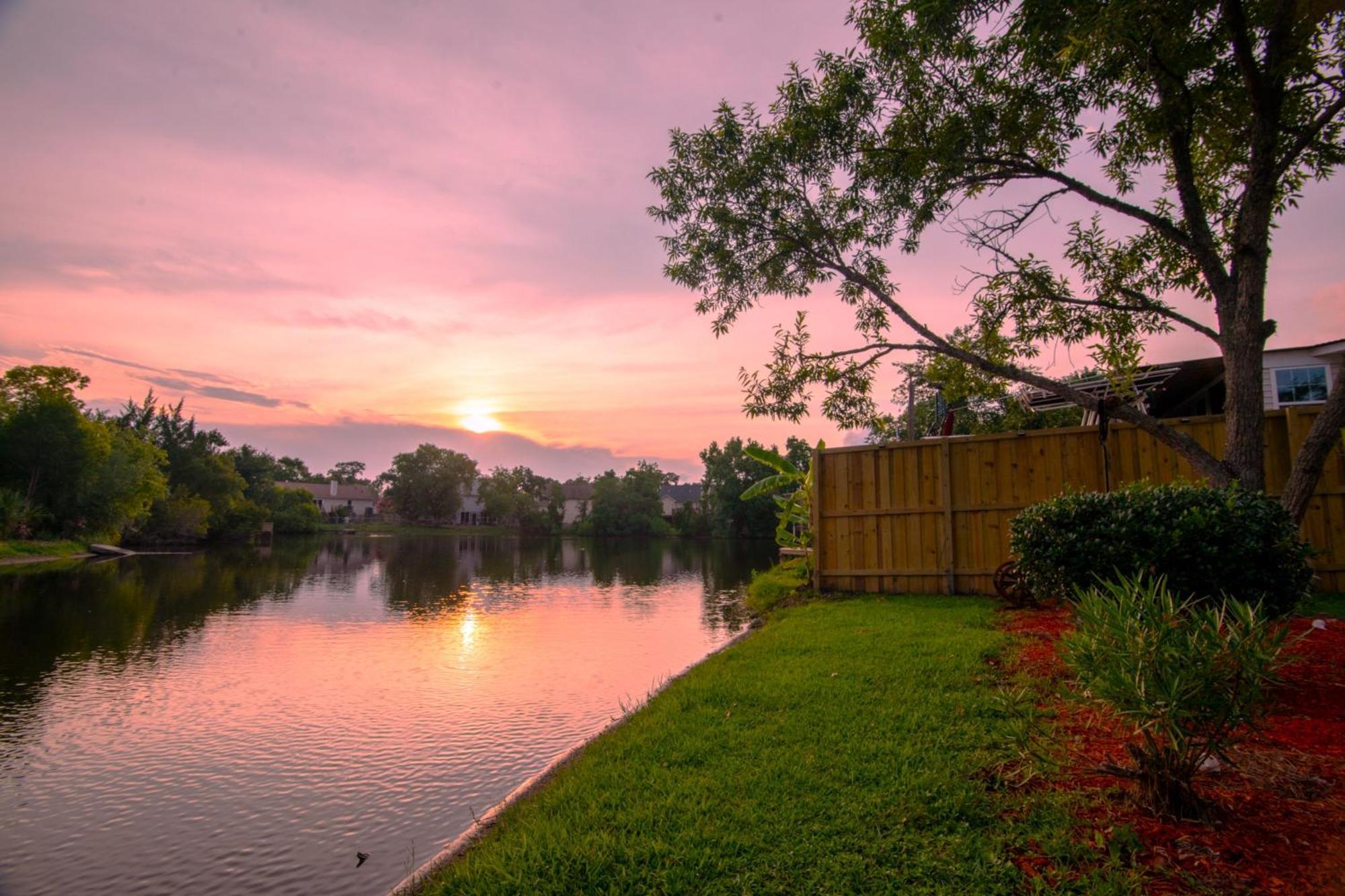 Savannah Lakefront Retreat Near Tybee Beach With King Bed And Free Parking Kültér fotó