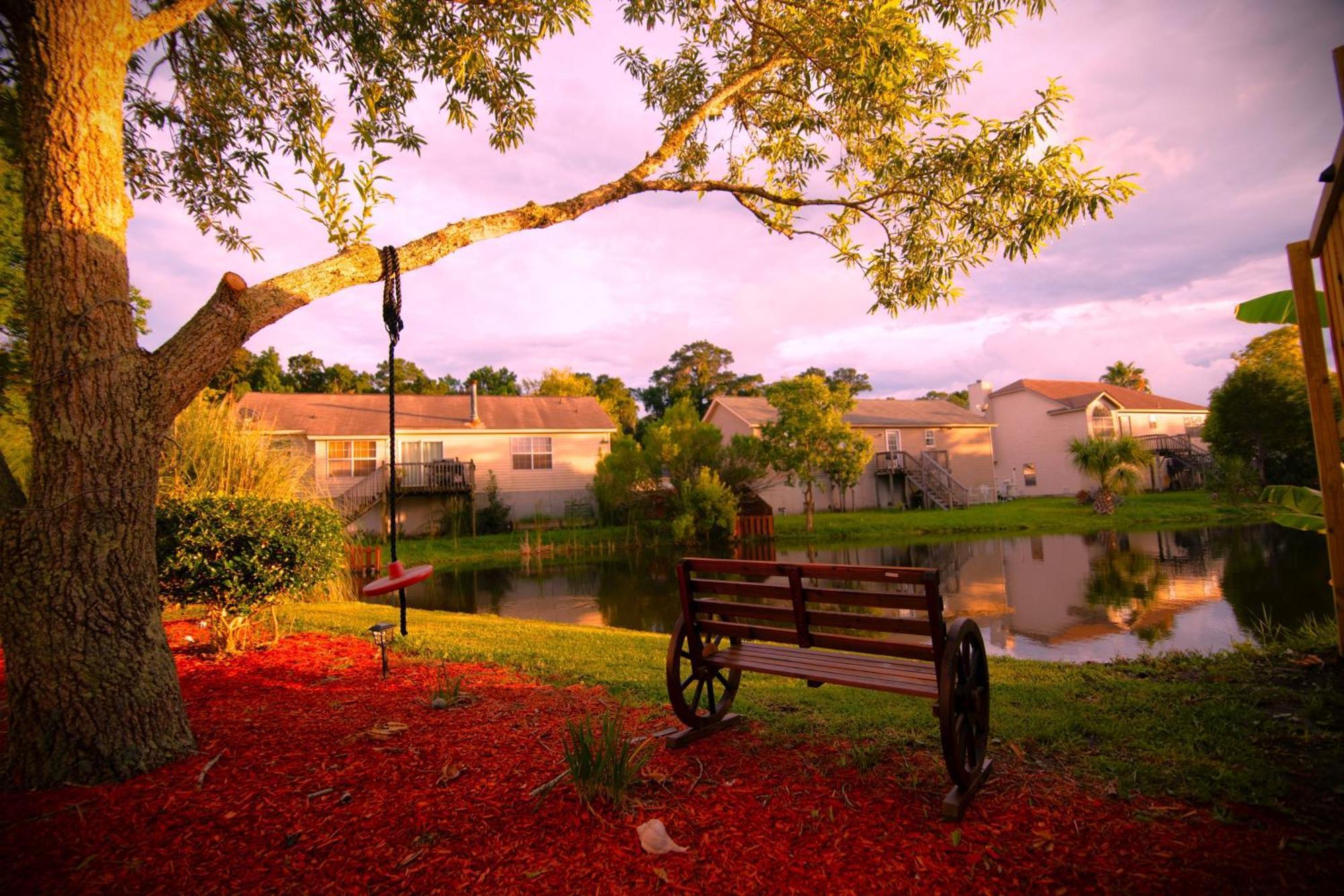 Savannah Lakefront Retreat Near Tybee Beach With King Bed And Free Parking Kültér fotó